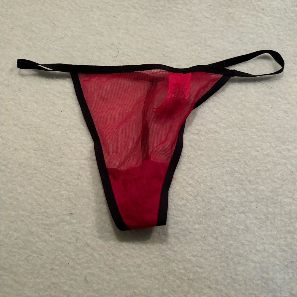 La Senza g-string, size small.